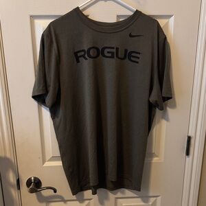 Nike Men's Dark Green Rogue Tee